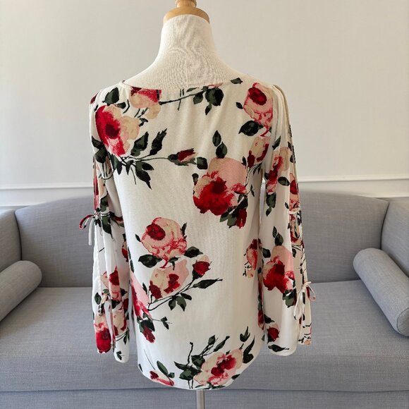 Aritzia Wilfred Long Sleeve Floral Blouse - Size Small - Picture 4 of 4